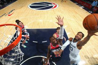 择了主动放 择了主动放