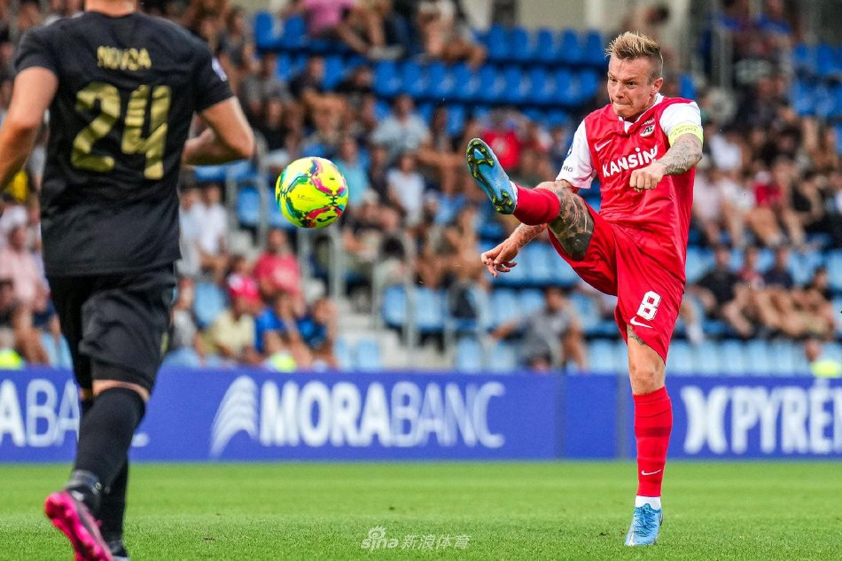 对于曾引领 对于曾引领